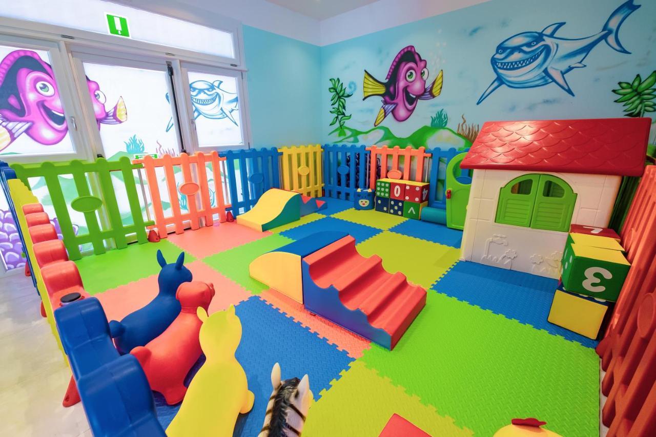 בלריה-איגאה מרינה Color Perla Village מראה חיצוני תמונה